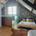 Apartamento Converted Factory Loft - Free Parking With No Height Restrictions X 2 Bristol