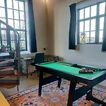 Apartamento Converted Factory Loft - Free Parking With No Height Restrictions X 2 *