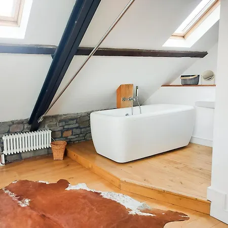 Apartment Converted Factory Loft *