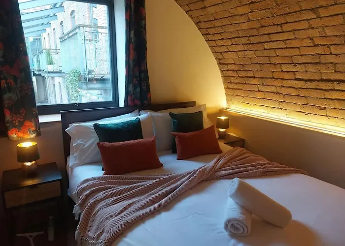 Apartamento Converted Factory Loft - Free Parking With No Height Restrictions X 2 Bristol