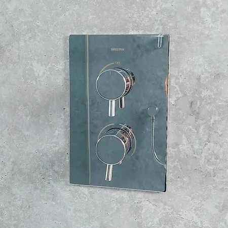 Apartament Converted Factory Loft - Free Parking With No Height Restrictions X 2 Bristol