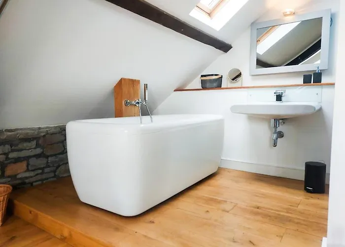 Daire Converted Factory Loft - Free Parking With No Height Restrictions X 2 Bristol